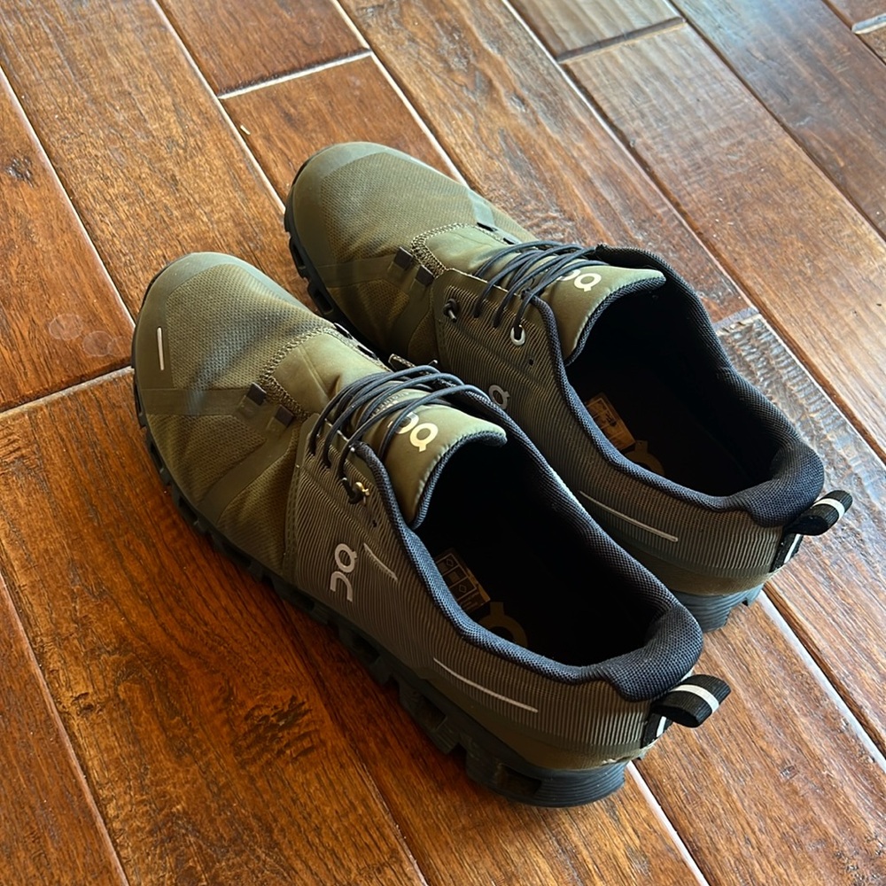 On Run Shoes. Like New